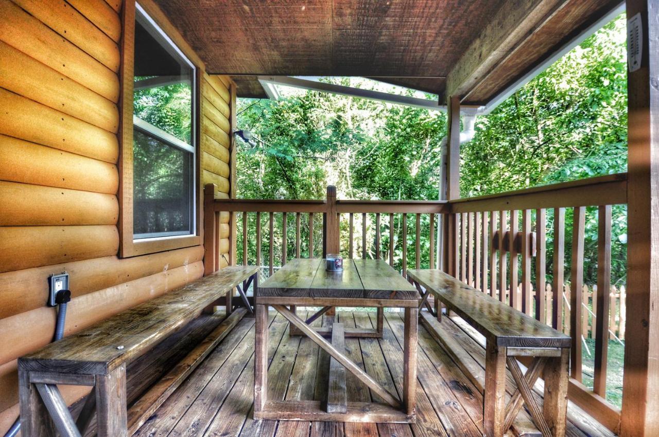 Remodelled Cabin! Great Location! Sevierville Eksteriør billede