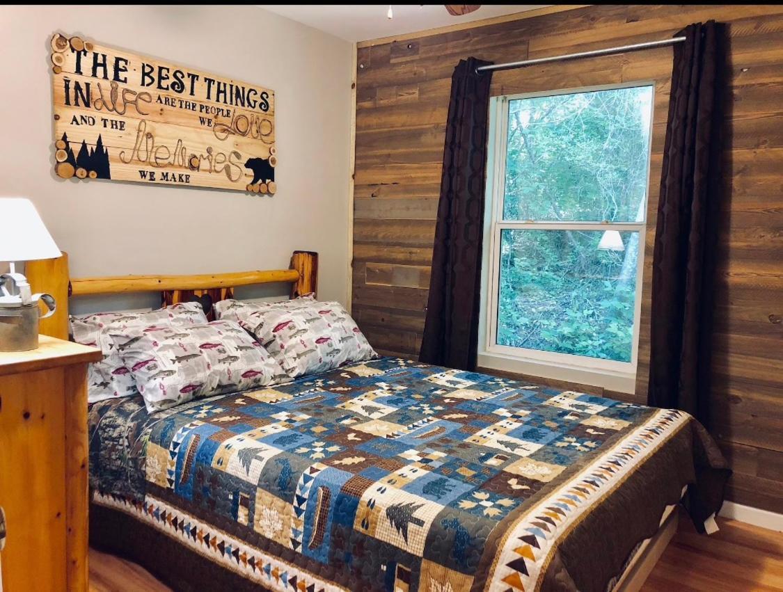 Remodelled Cabin! Great Location! Sevierville Eksteriør billede